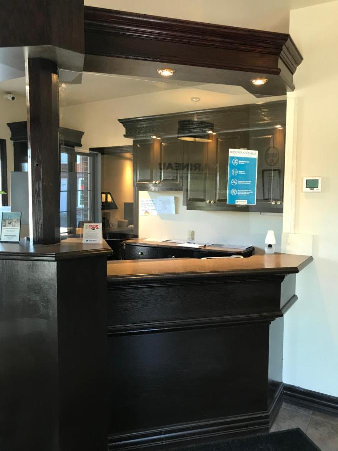 Hotel Marineau Shawinigan Eksteriør bilde